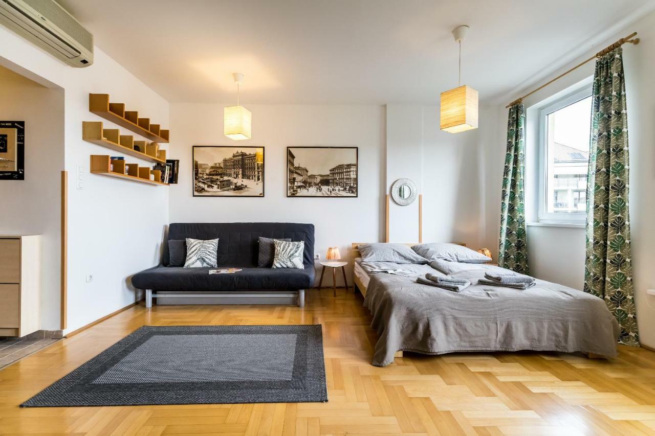 Bpr Hello Hollo Apartment Boedapest Buitenkant foto