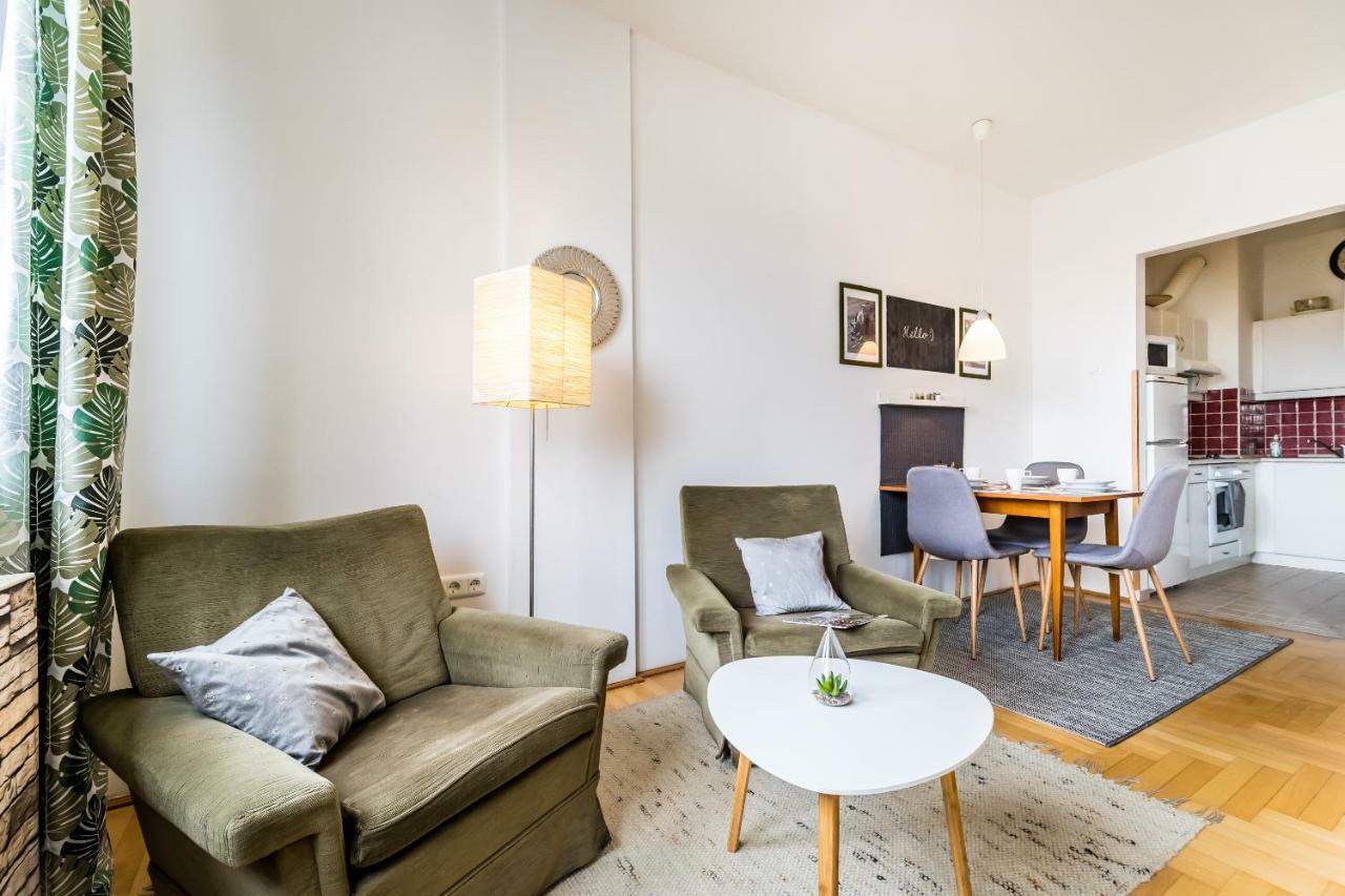 Bpr Hello Hollo Apartment Boedapest Buitenkant foto
